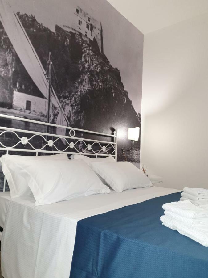 Porta Marina Guest Rooms Scalea Exterior photo