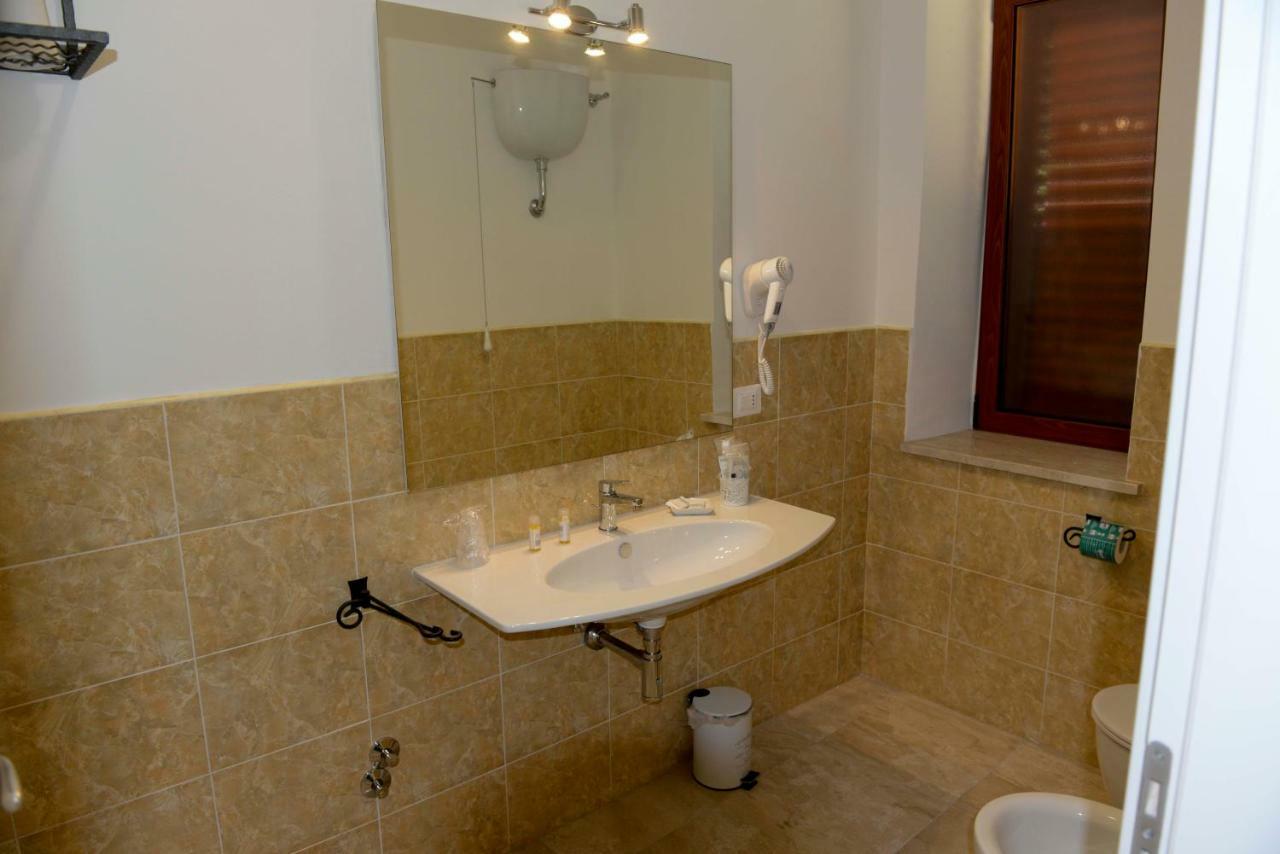 Porta Marina Guest Rooms Scalea Exterior photo