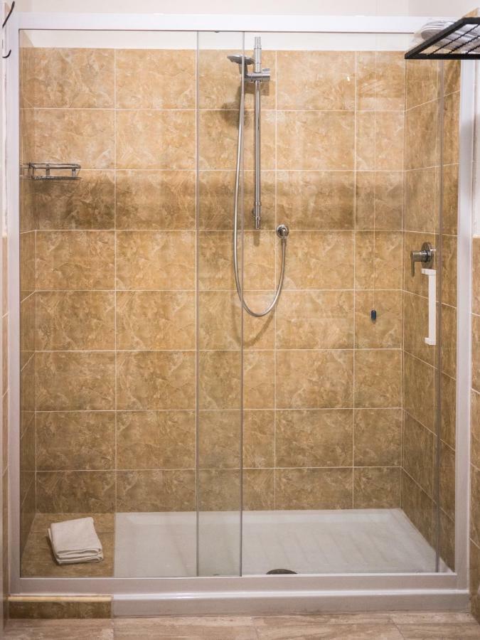 Porta Marina Guest Rooms Scalea Exterior photo