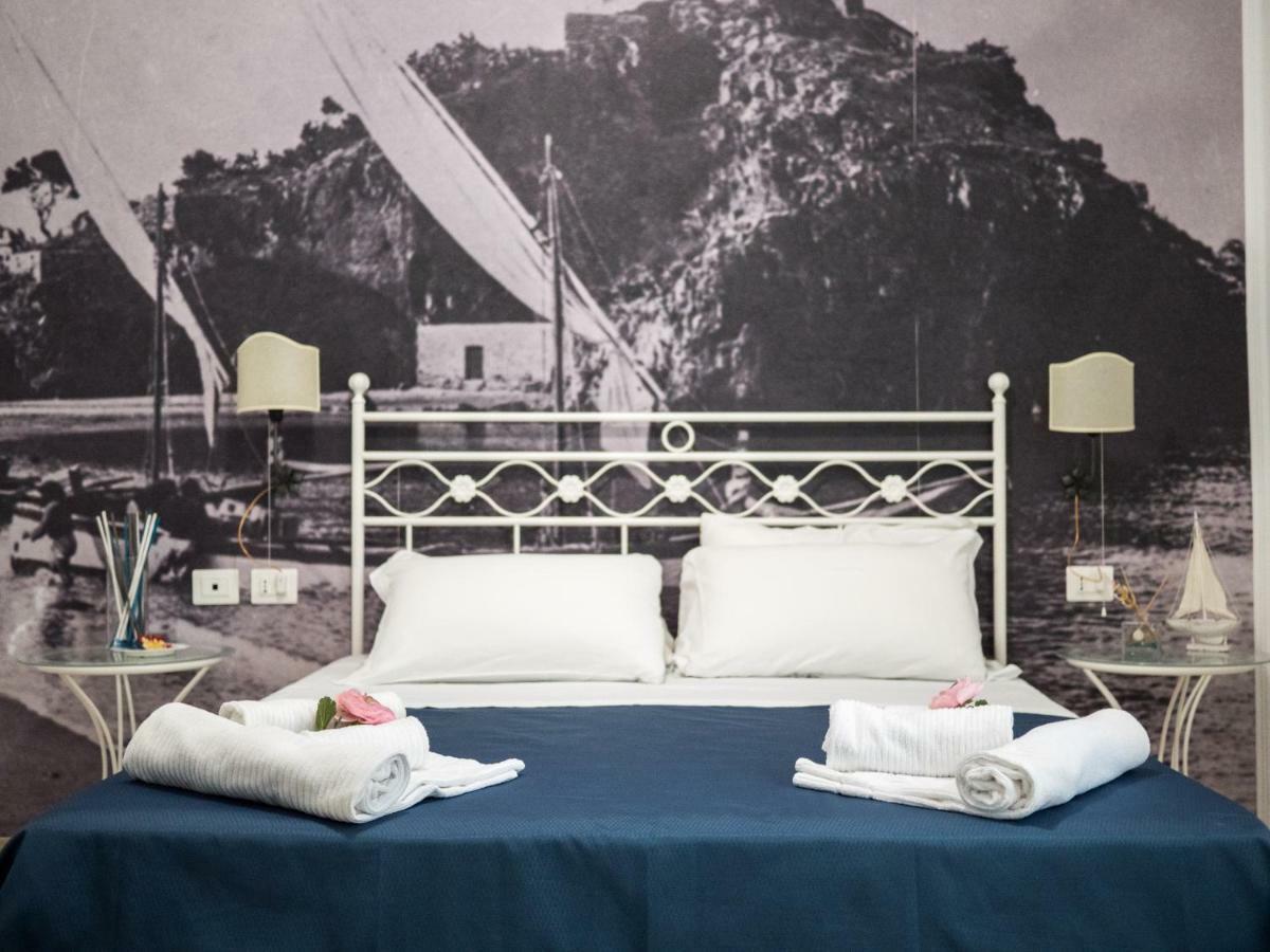 Porta Marina Guest Rooms Scalea Exterior photo