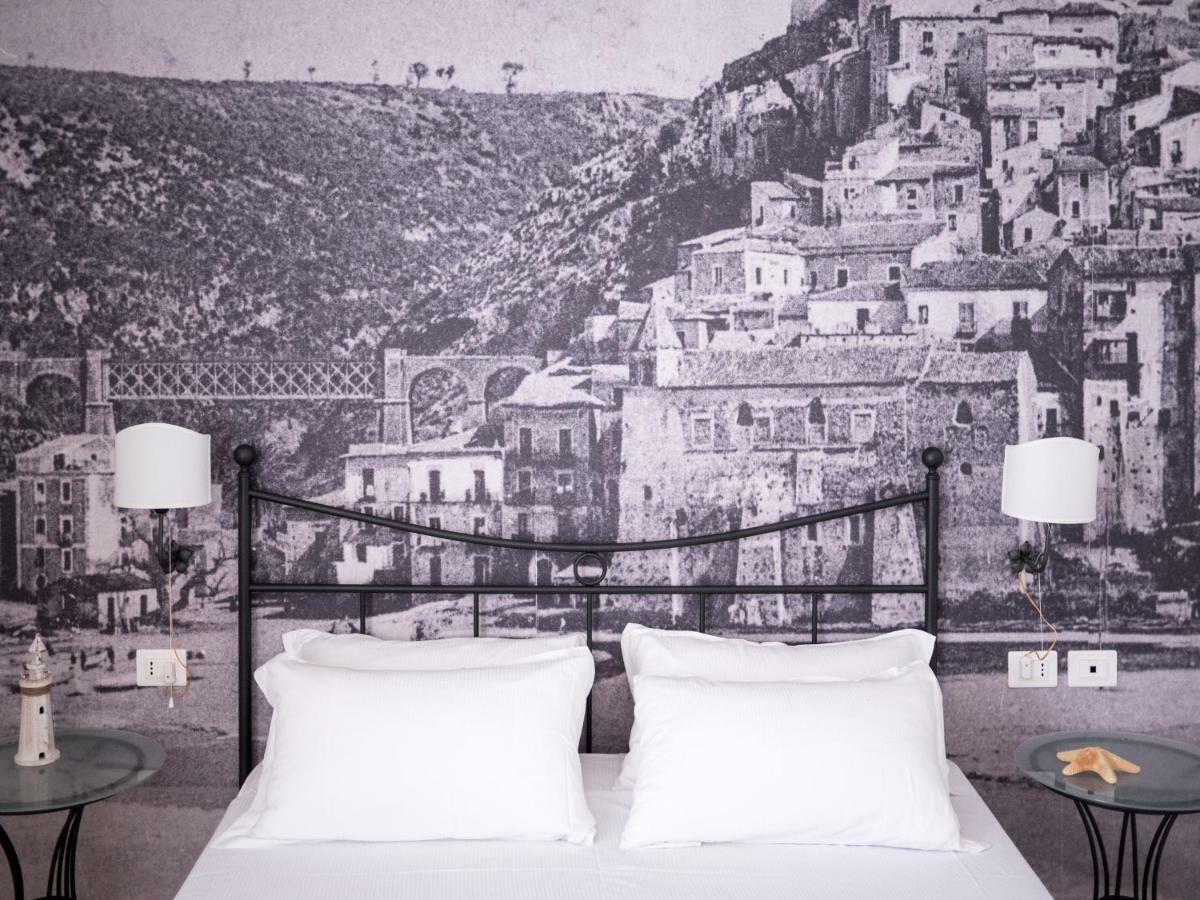 Porta Marina Guest Rooms Scalea Exterior photo